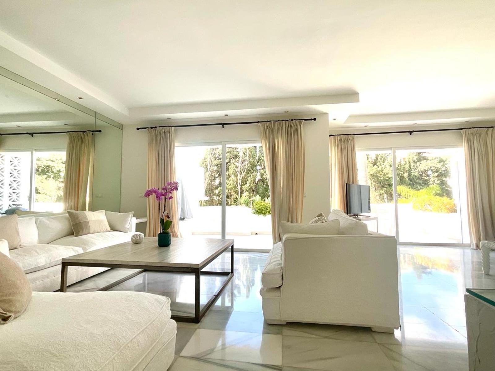 Casa Coco-puerto Banus Marbella